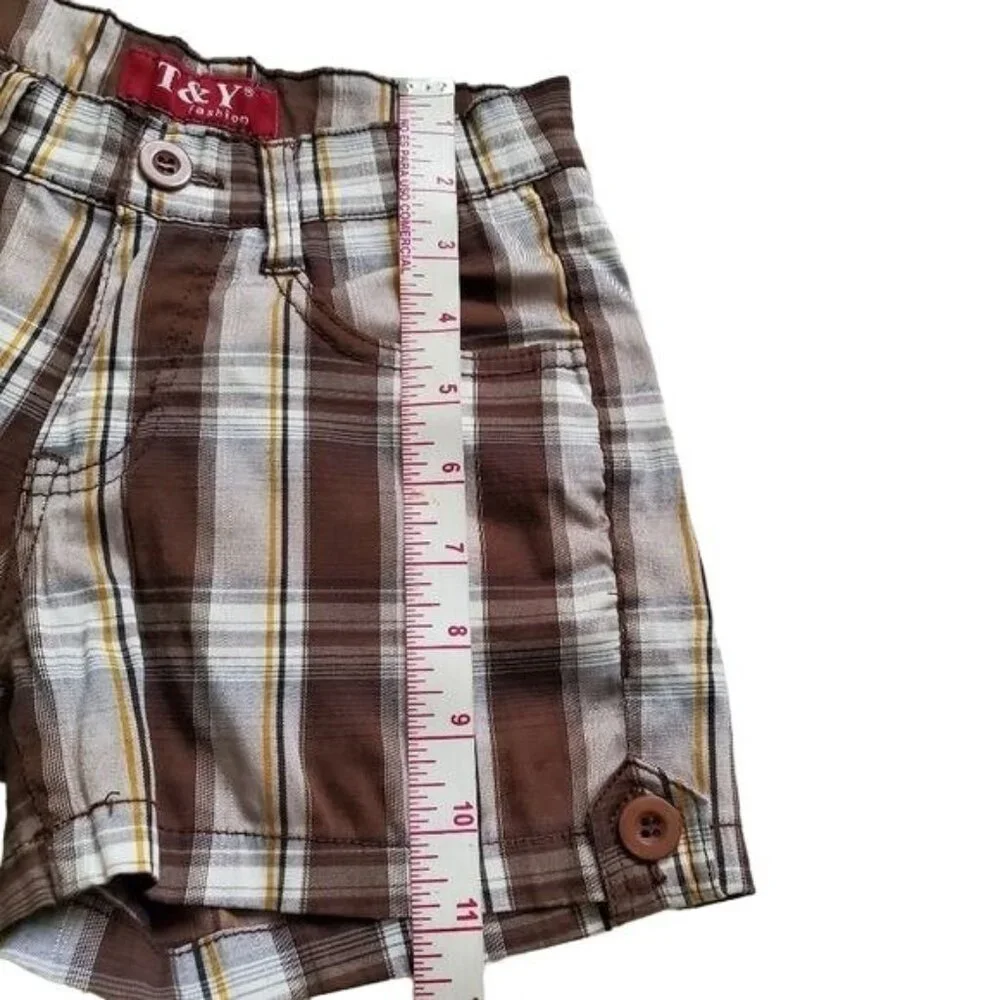T & Y Fashion Plaid shorts womens size 0/XXS‎ brown/white color pockets button